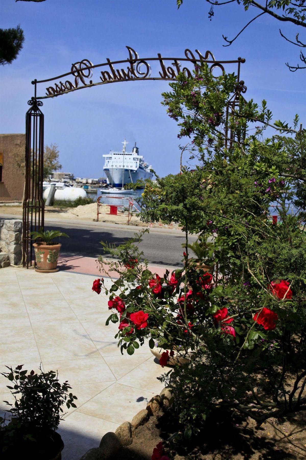 L'Isula Rossa Hotel LʼÎle-Rousse Buitenkant foto